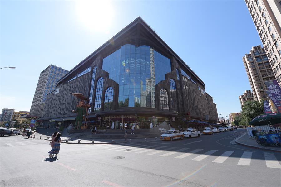 長春萬達中心商業(yè)建設(shè)項目（長春這有山）.JPG